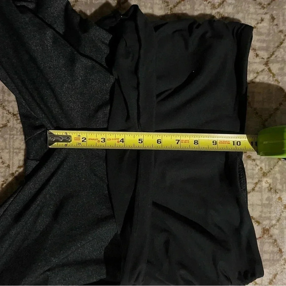 Marika Tek Skirted Leggings Womens M Black Grey Stretch Cropped Capri Active - Picture 7 of 8